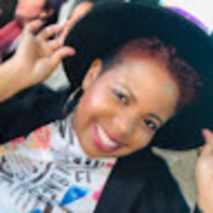 Meet your Posher, Janay